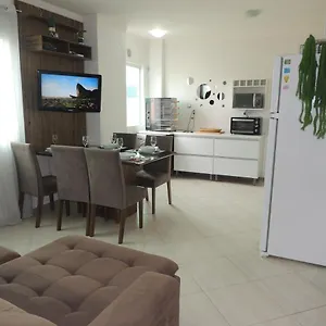 https://lindo-apartamento-prximo-da-praia-ingleses-norte.santa-catarina-brasil.com